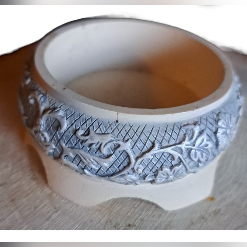 ☆ 2/$30 Ceramic Engraved Candle Holder